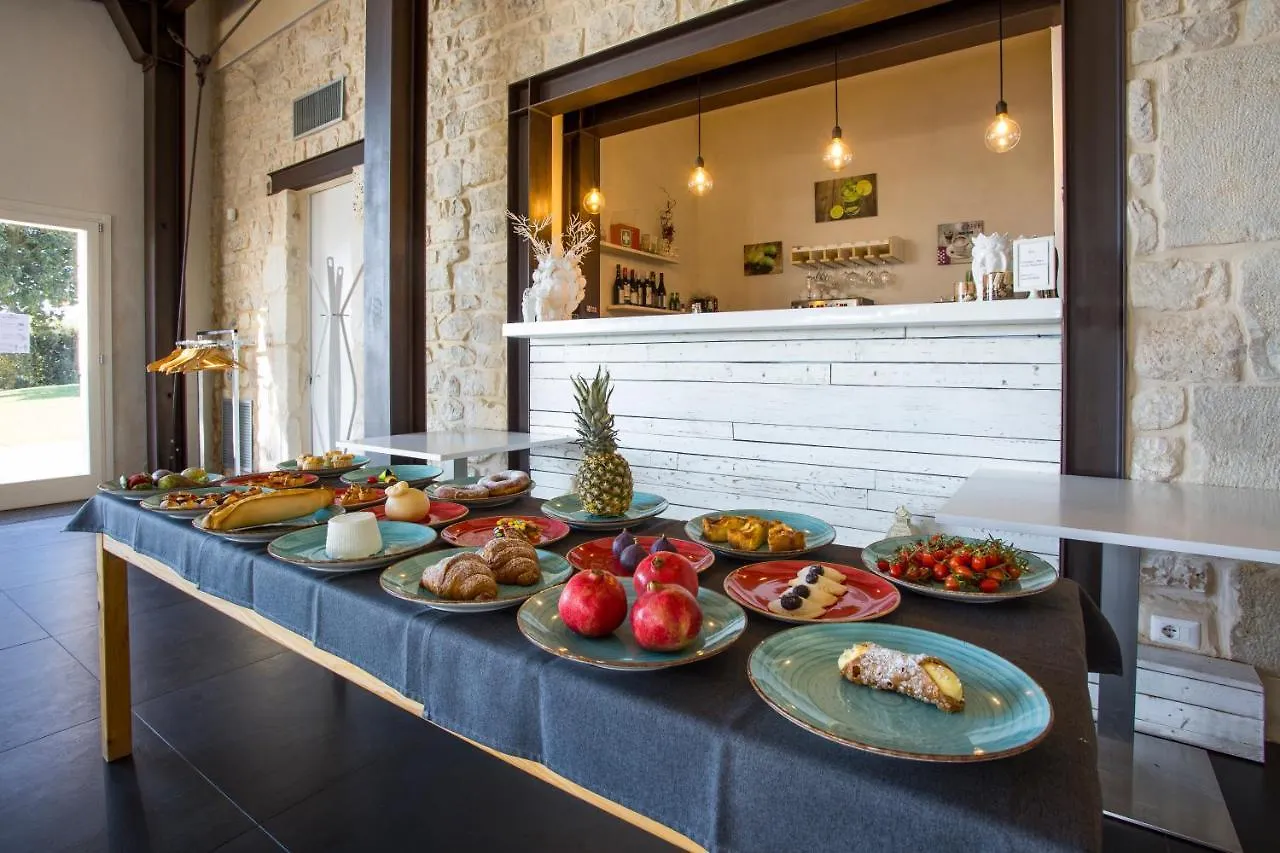 Stacci Rural Resort Modica 4*,