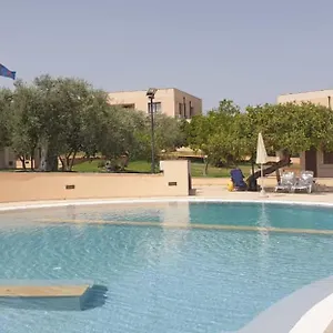 Hotel Kikki Village