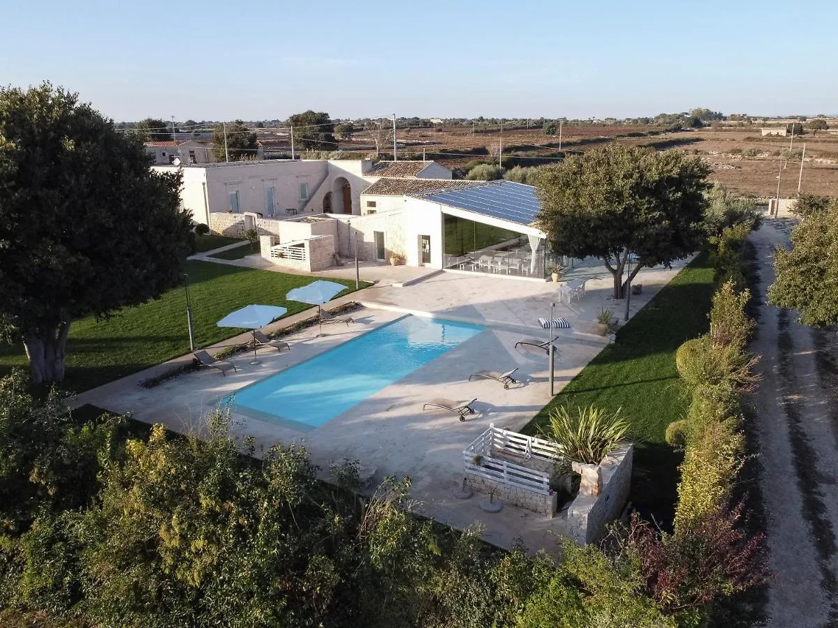 Stacci Rural Resort Modica 4*,