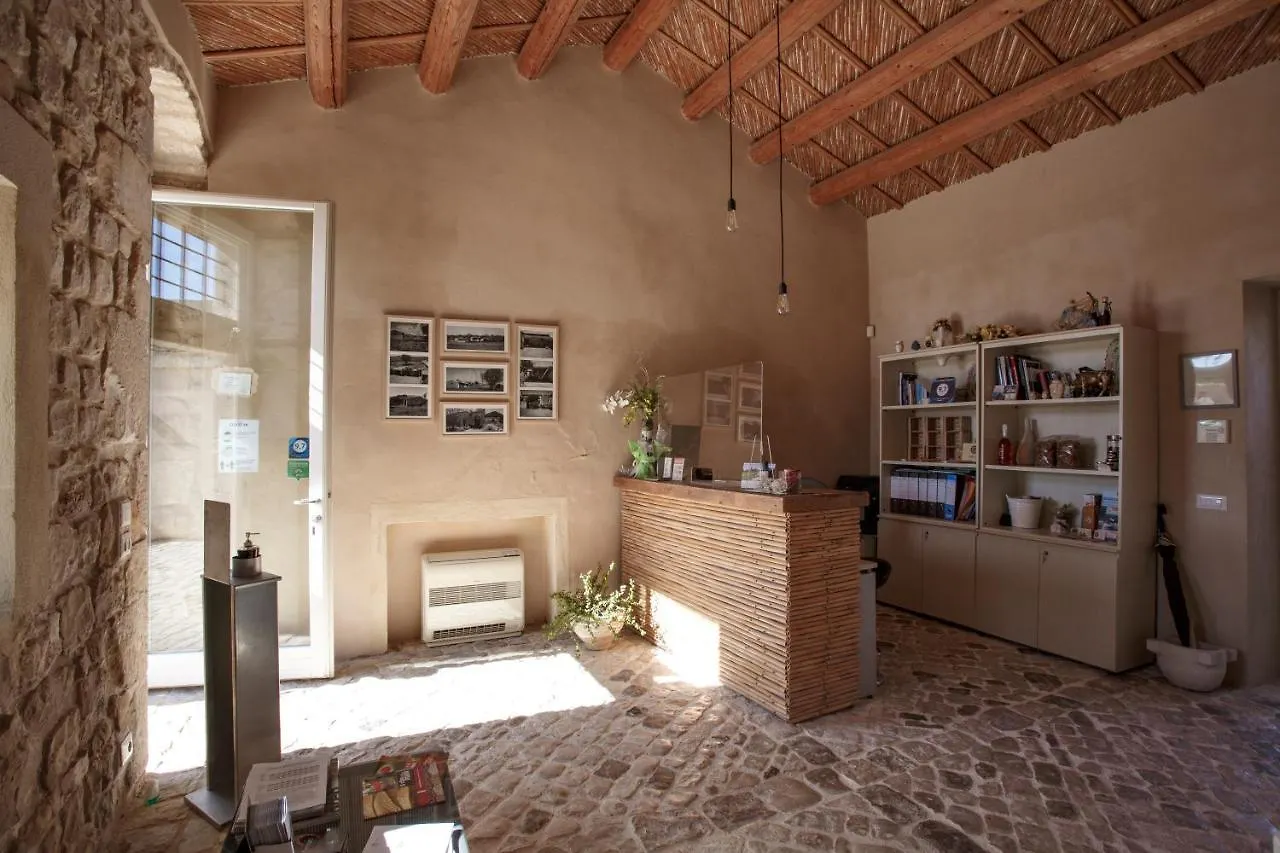 Stacci Rural Resort Μόντικα