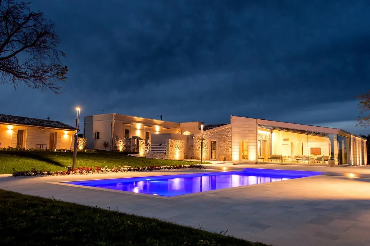 Stacci Rural Resort Modica 4*,